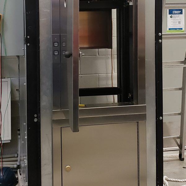 Dumbwaiter with structure